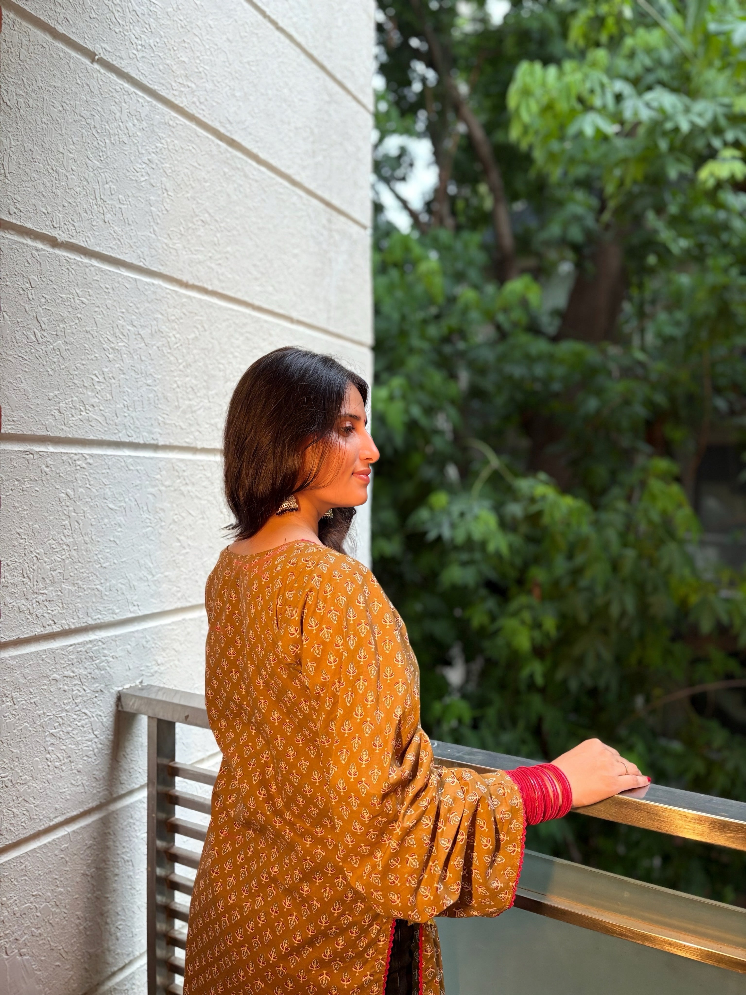 Nooré(नूरे)